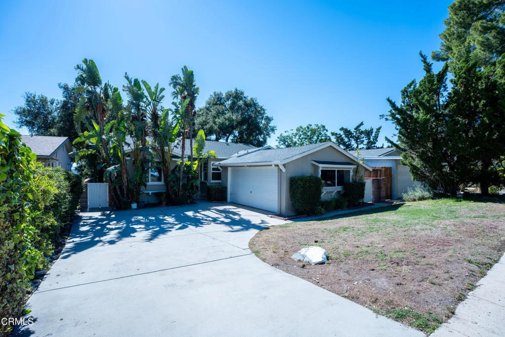 Photo of 9917 Cabanas Avenue