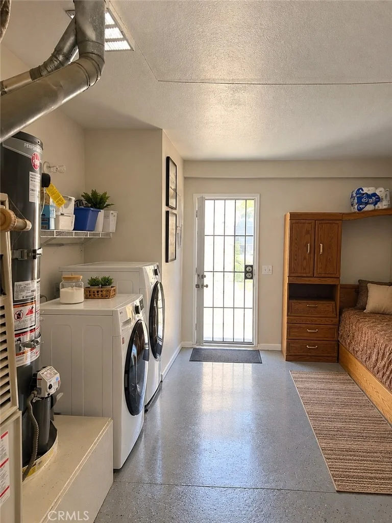 Photo of 733 Periwinkle