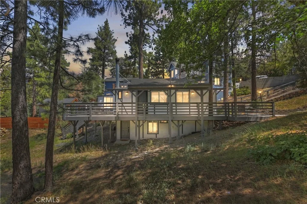 Photo of 580 Lucerne Drive