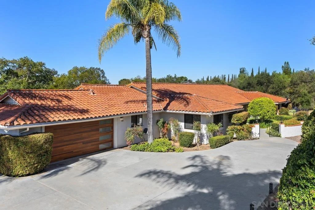 Photo of 3064 Live Oak Park Rd