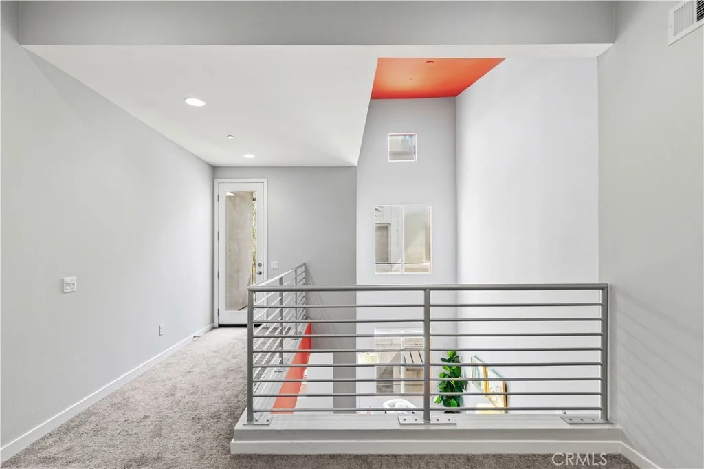 Photo of 543 Rockefeller