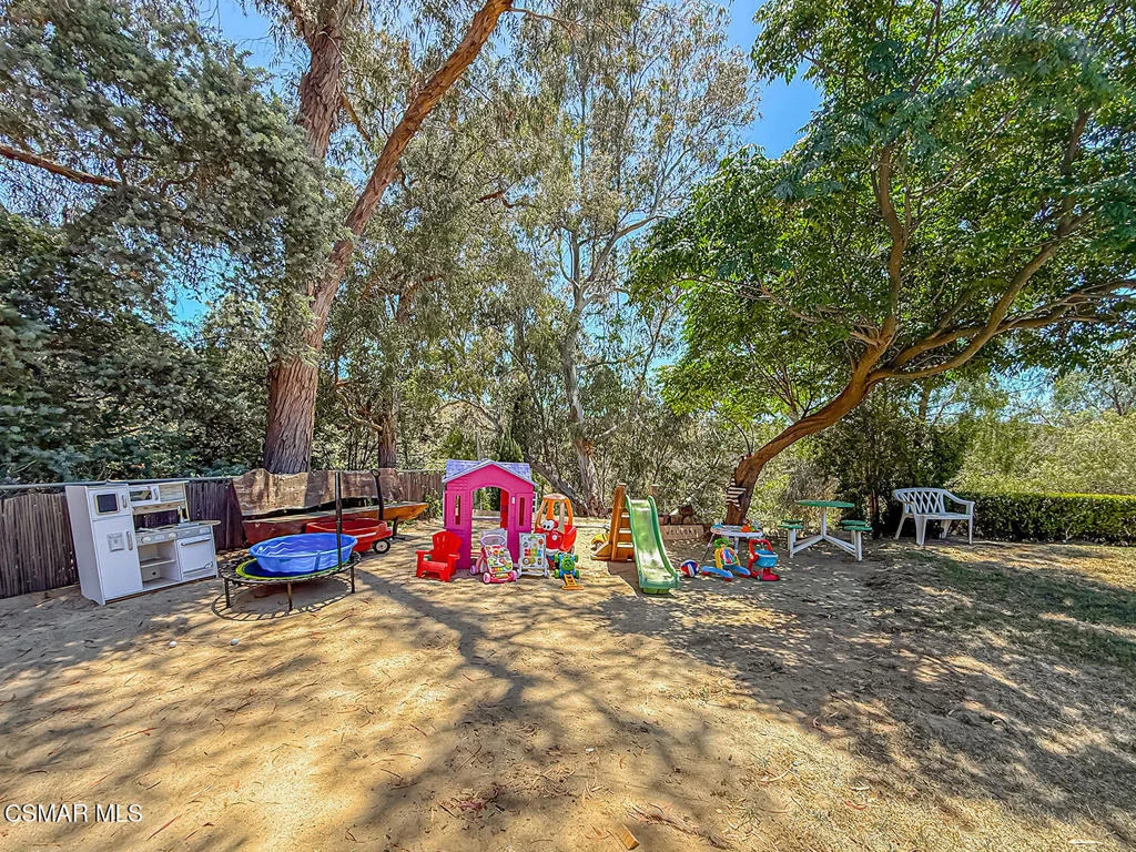Photo of 1351 Rambling Road