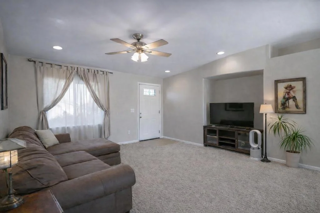 Photo of 61869 Grand View Circle