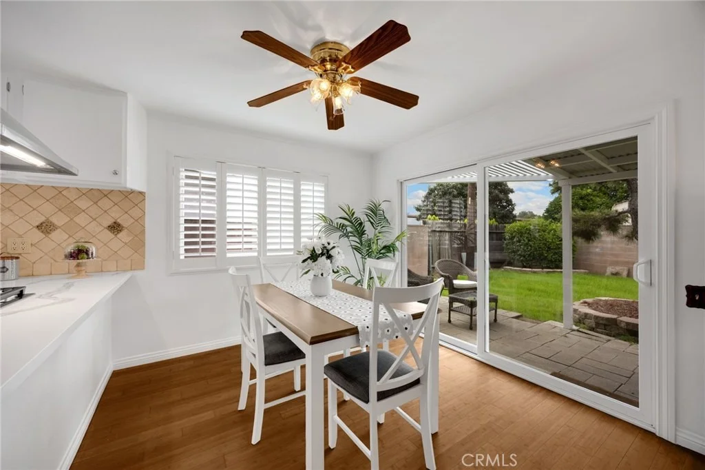 Photo of 978 Orangewood Drive