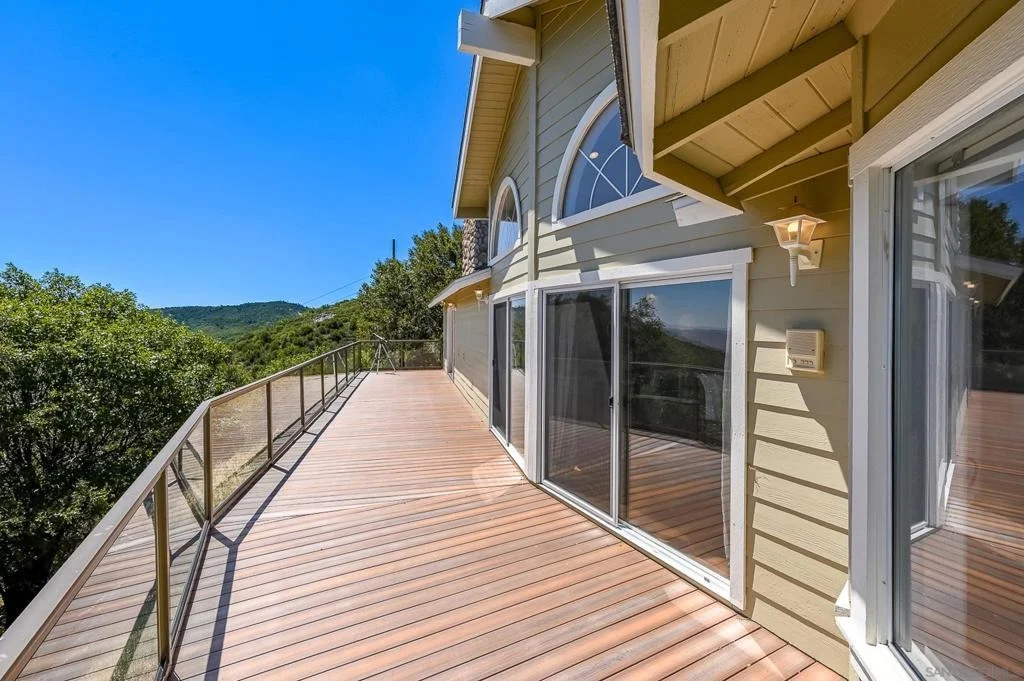 Photo of 1577 Oak Land