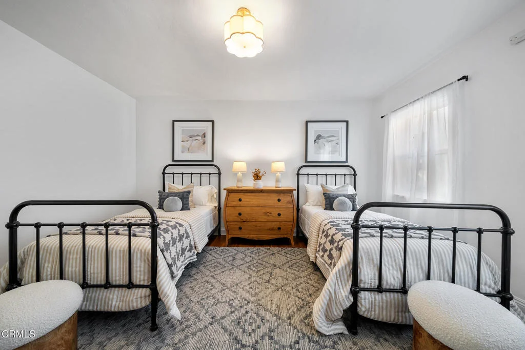 Photo of 2370 Catherine Road