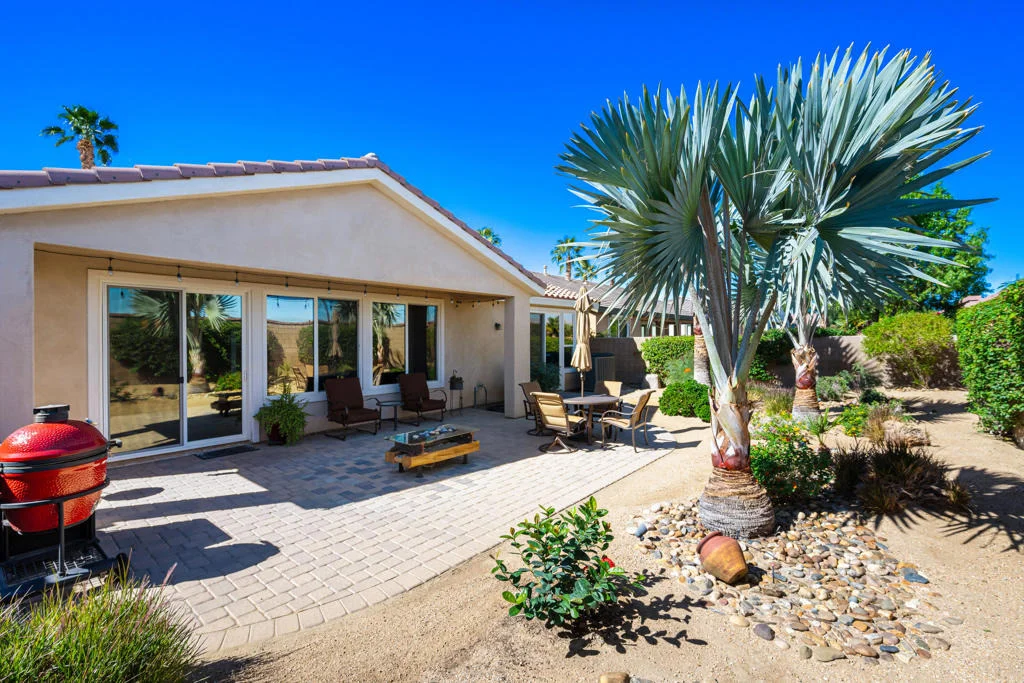 Photo of 60328 Desert Shadows Drive