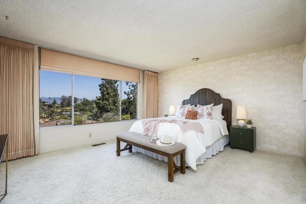 Photo of 11238 ROLLING HILLS DR