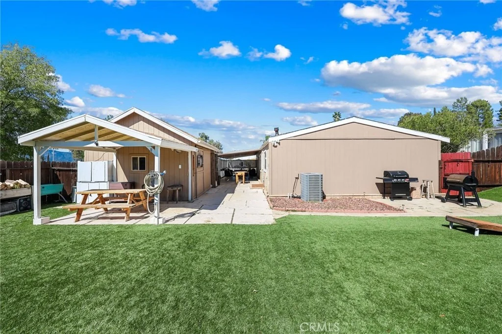 Photo of 34164 Harrow Hill Road