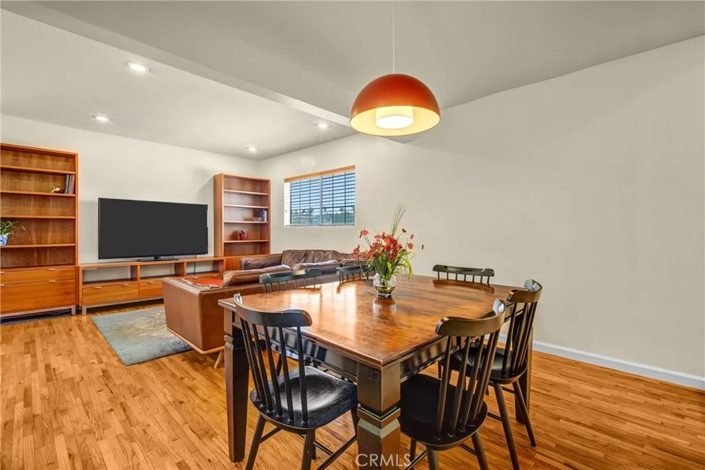 Photo of 1606 Armour