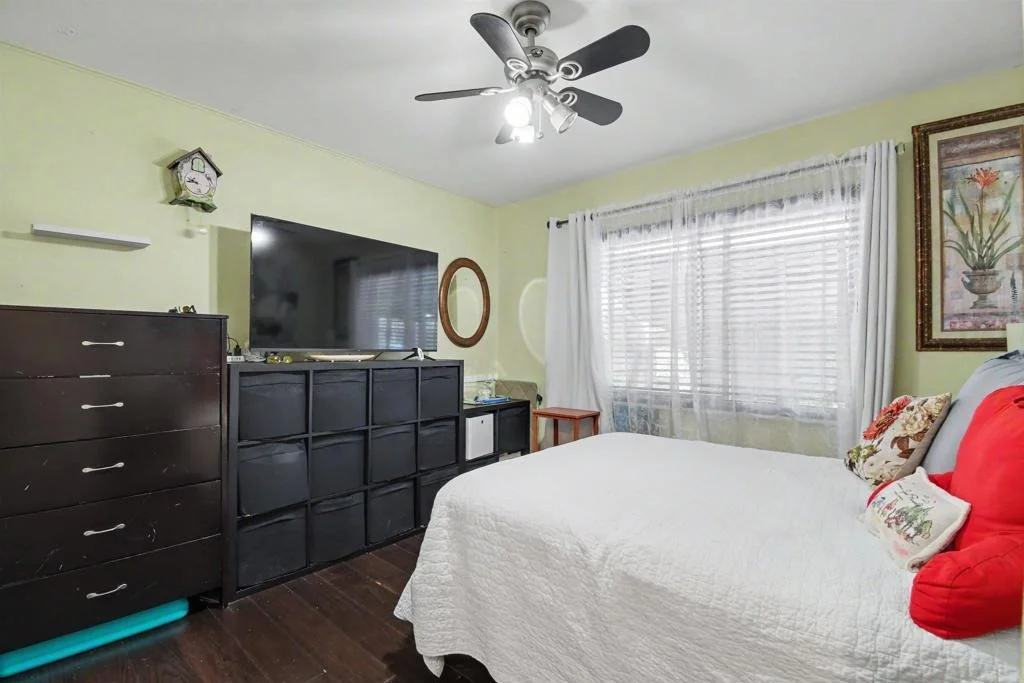 Photo of 742 Date Avenue