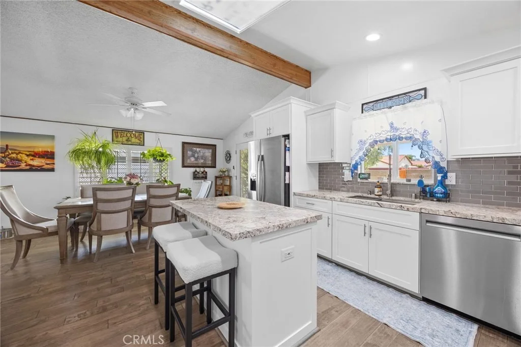 Photo of 1474 Bishop Drive