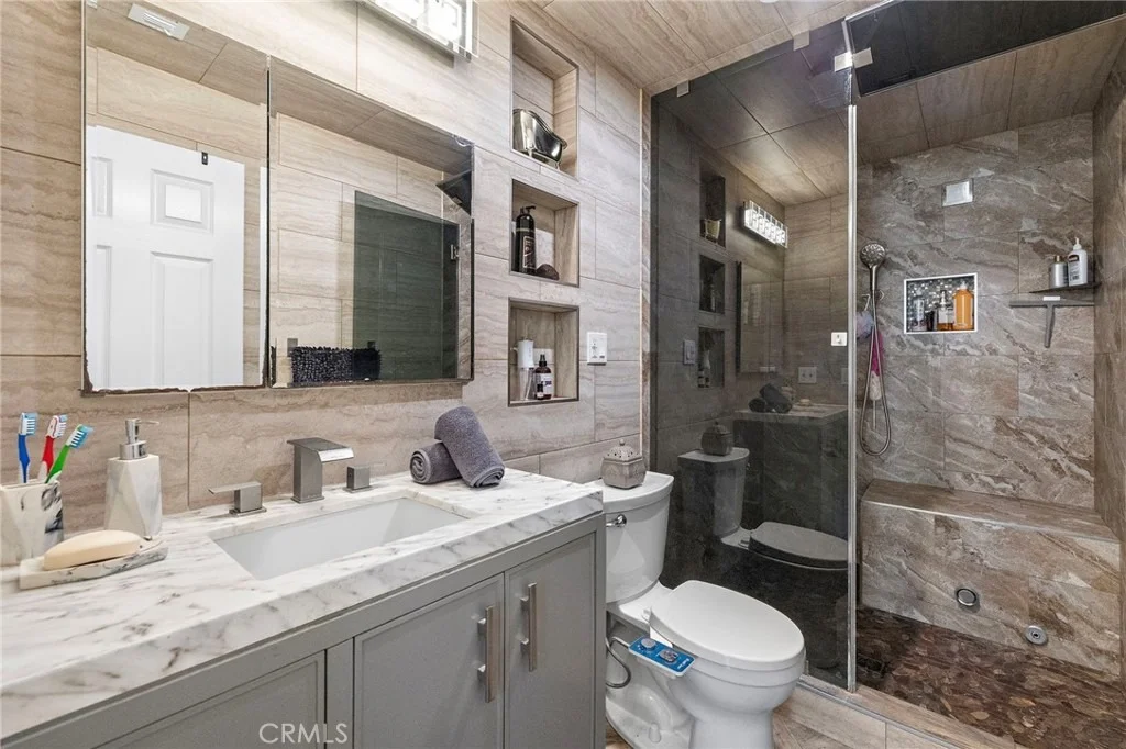 Photo of 23512 Lipari