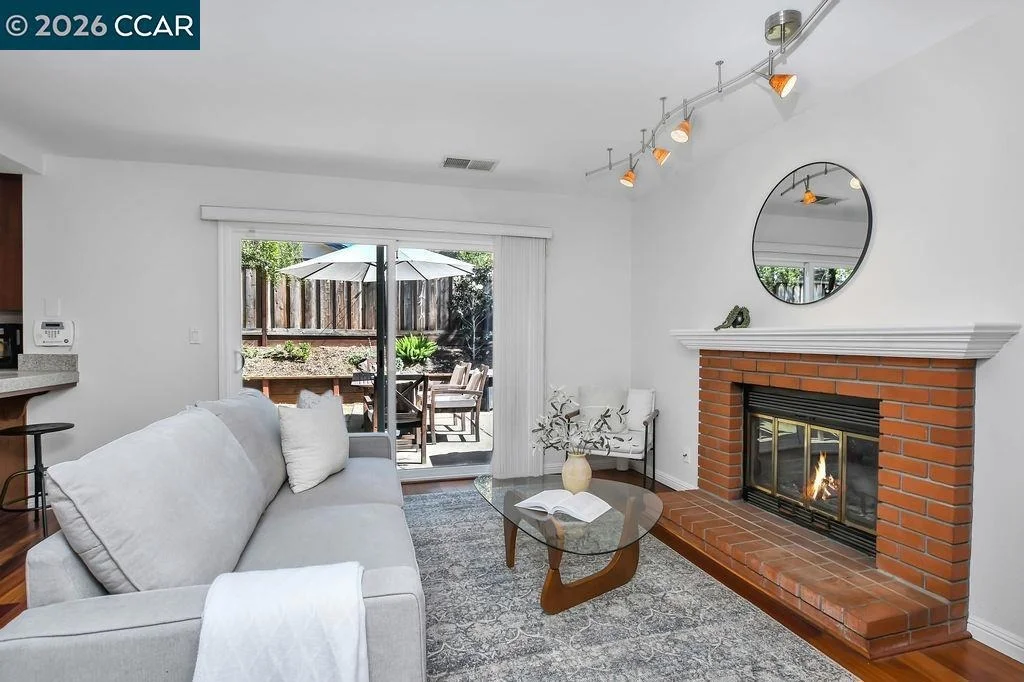 Photo of 2143 Range Place