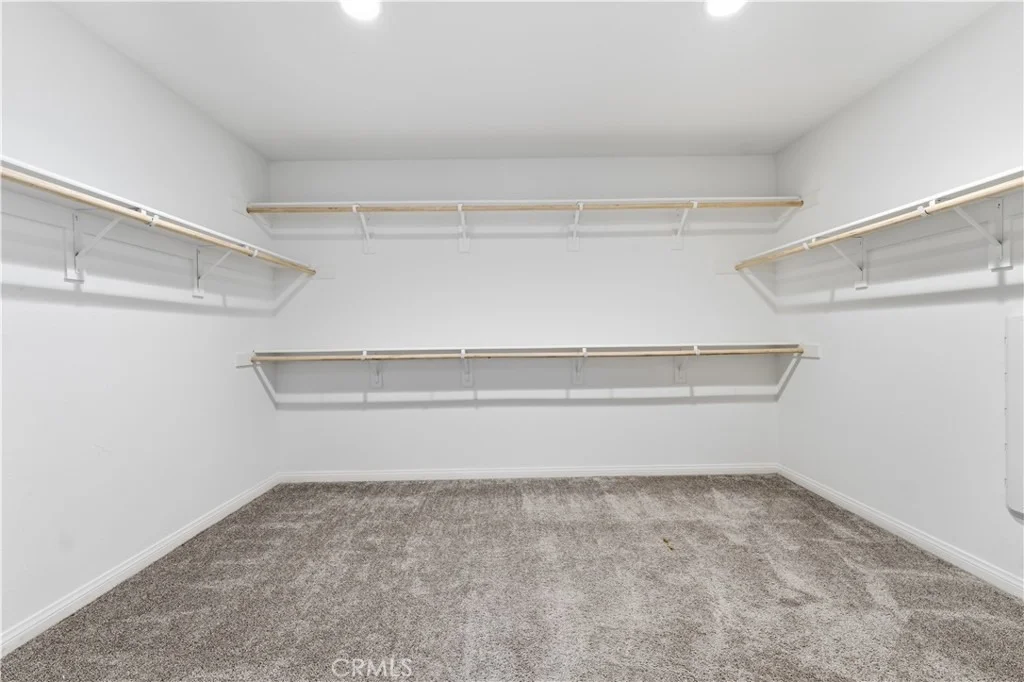 Photo of 43869 Hampton