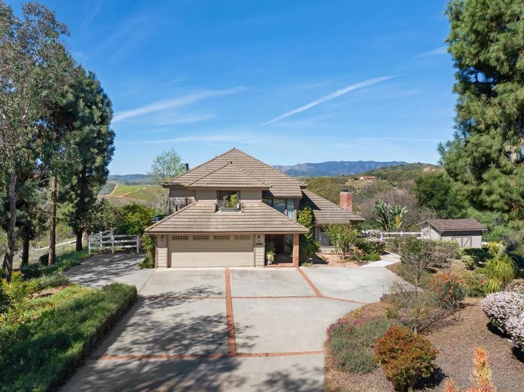 Photo of 1282 Olive Ave