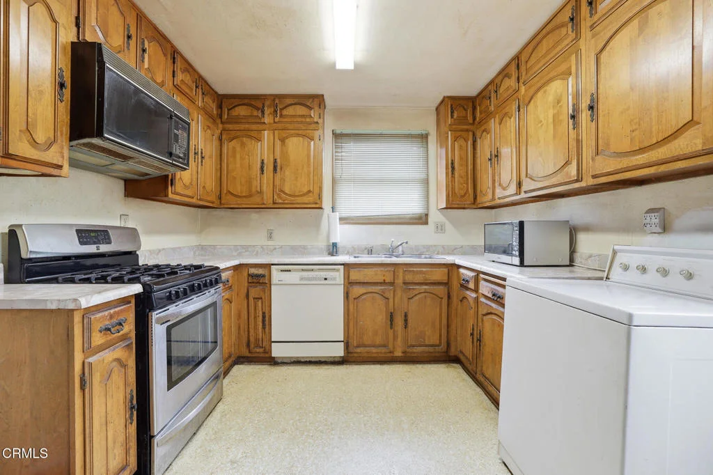 Photo of 456 E Poplar Street