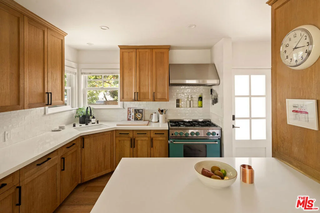 Photo of 3001 Beach Avenue