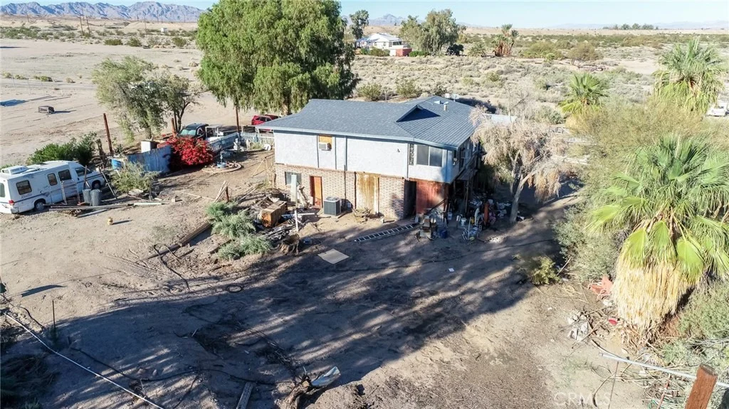 Photo of 1415 Tamarack Lane