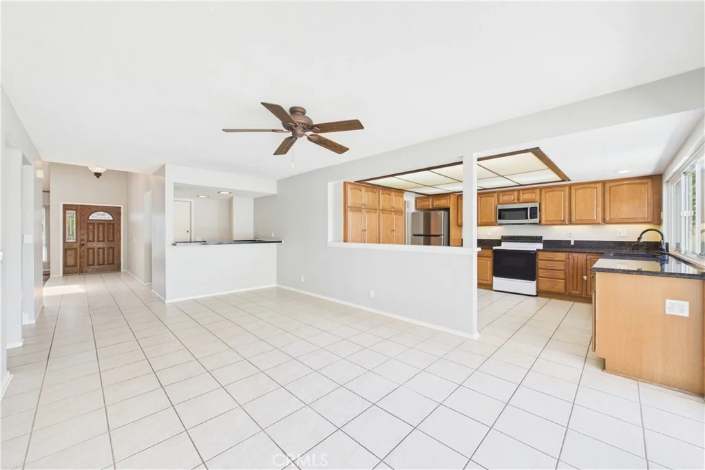 Photo of 5375 Vista Real