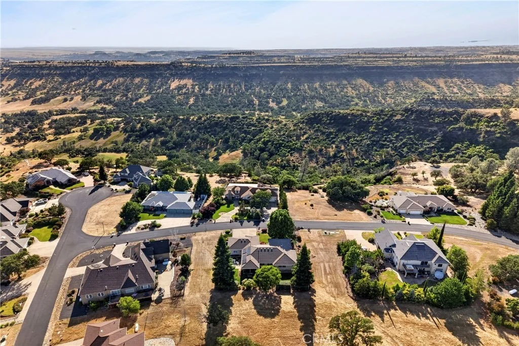 Photo of 3560 Lonnie