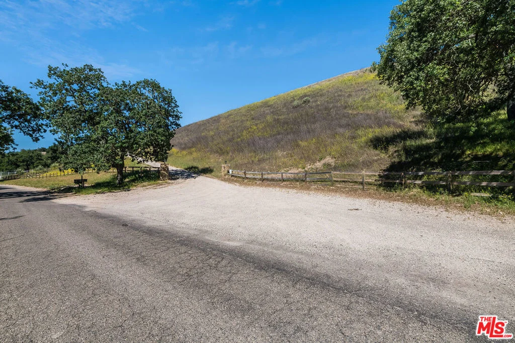 Photo of 3333 & 3349 Long Valley Road