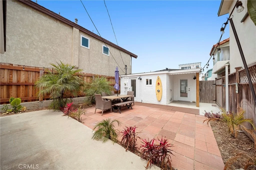 Photo of 244 Cahuenga Drive