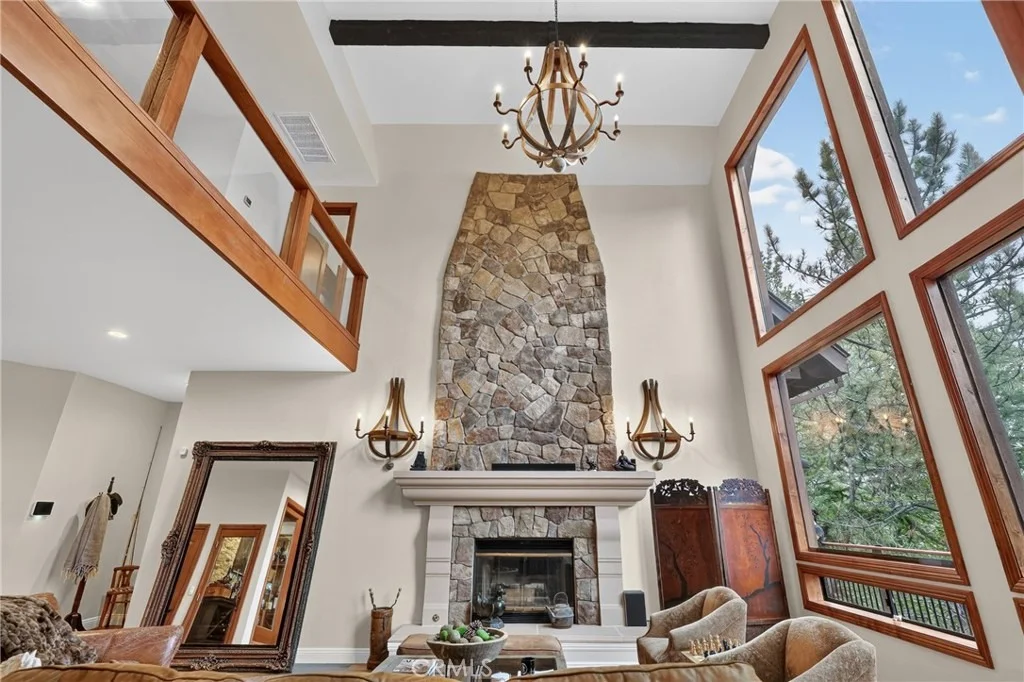 Photo of 27779 West Shore