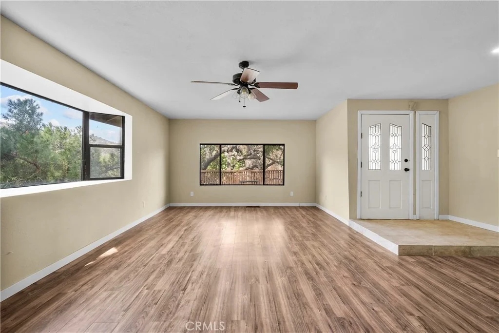 Photo of 29570 Butterfield