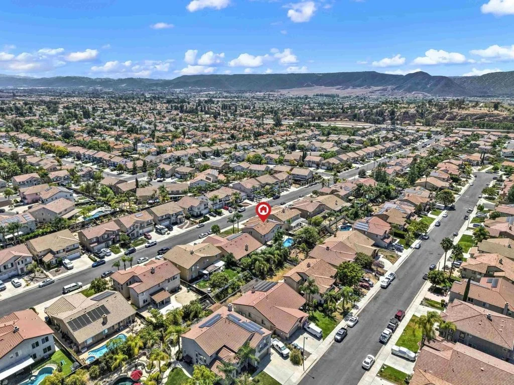 Photo of 40865 Robards Way