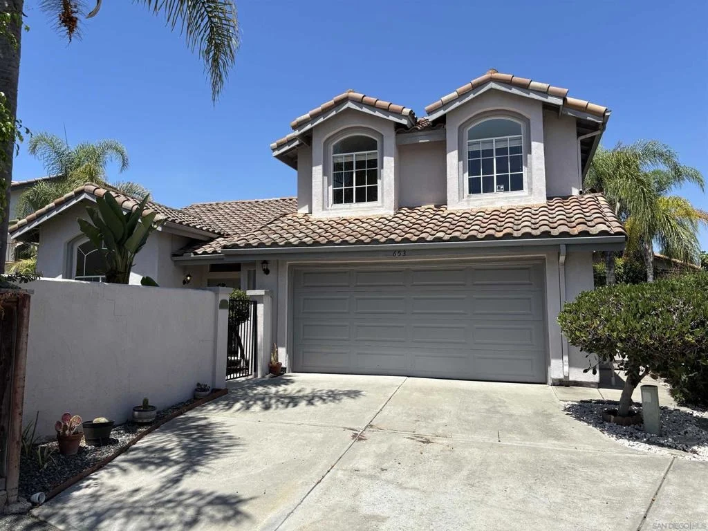 Photo of 653 Cantara Ln