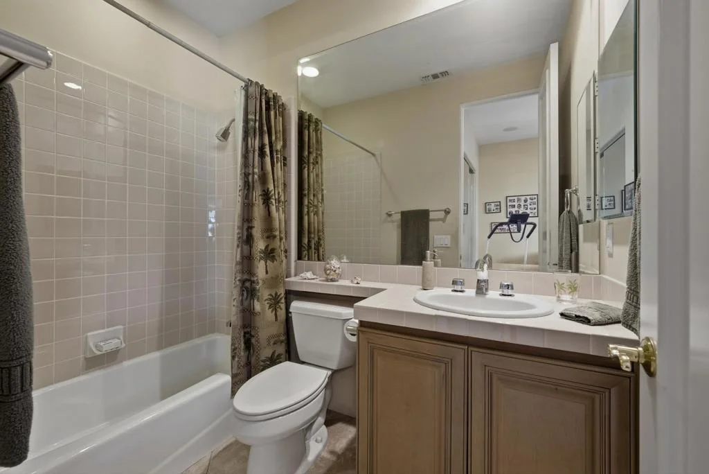 Photo of 81105 Legends Way