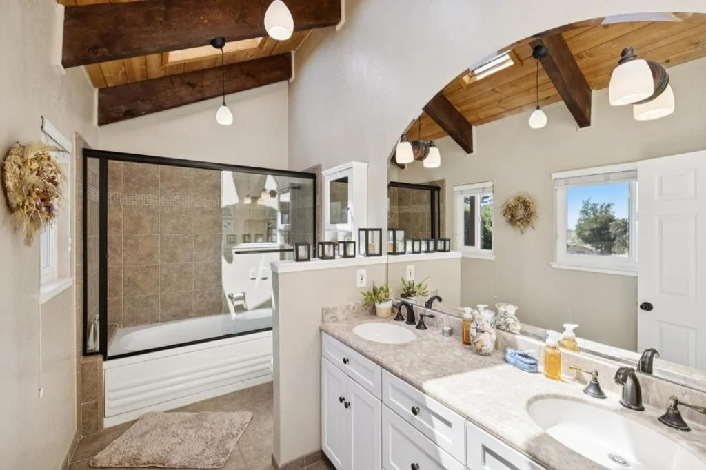Photo of 23500 Sunset Drive