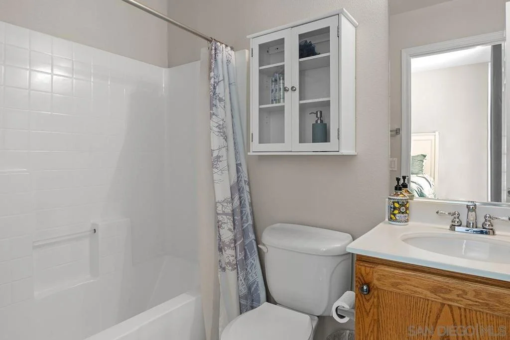 Photo of 2340 Douglaston Glen