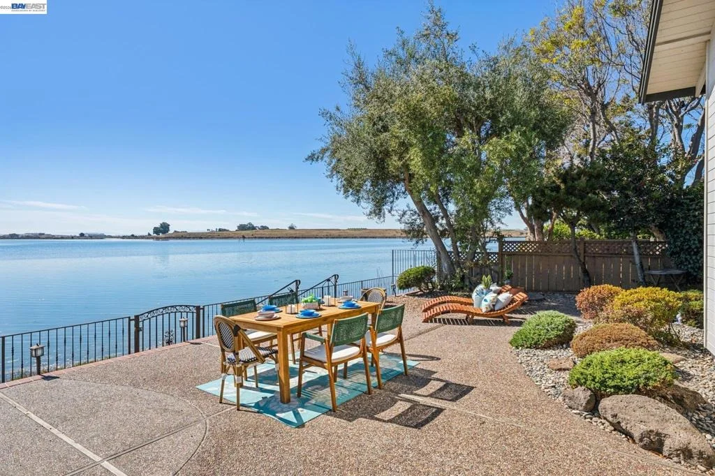 Photo of 1312 Eastshore Dr