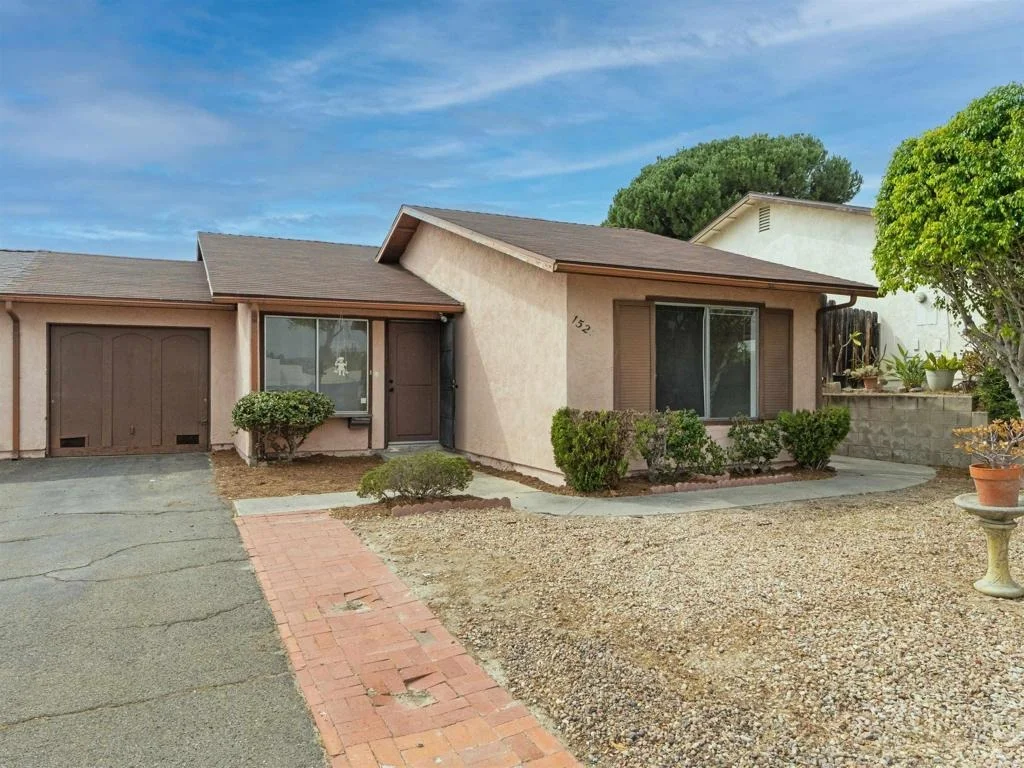 Photo of 1521 Temple Heights Drive