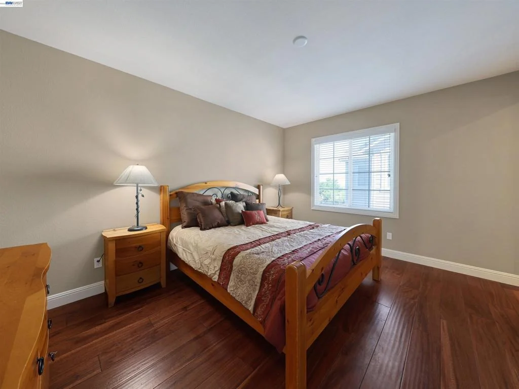 Photo of 131 Arundel Dr