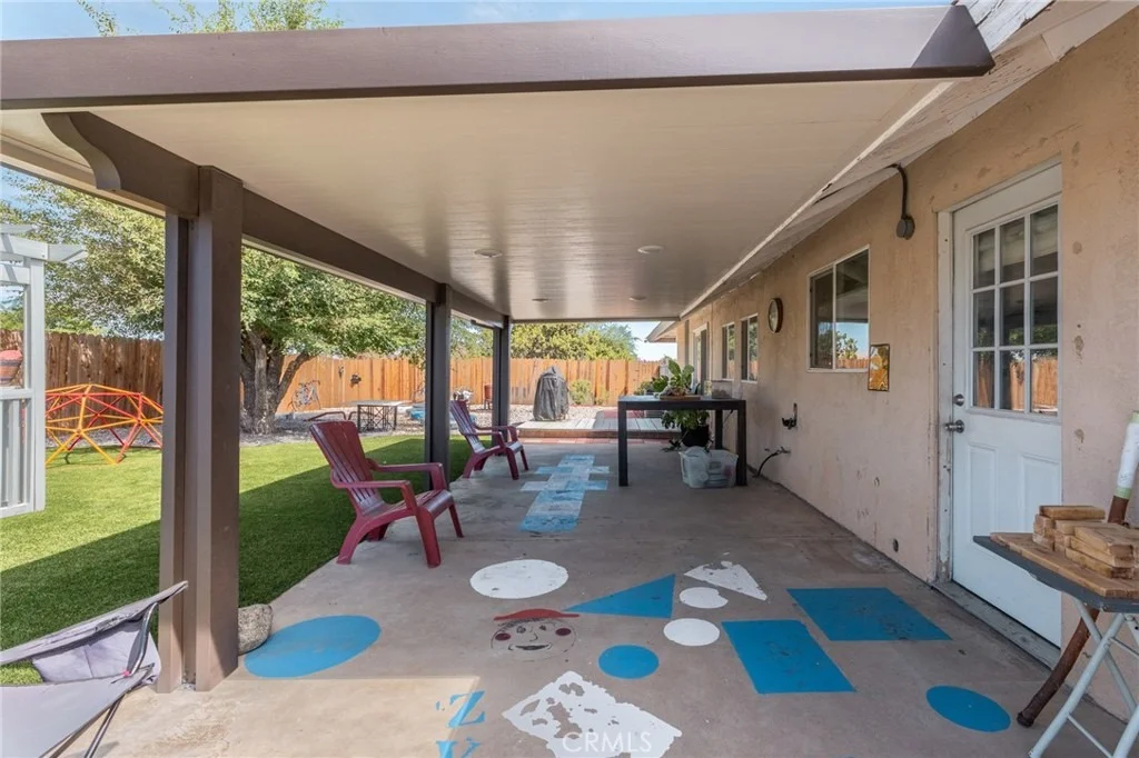 Photo of 9172 Jacaranda