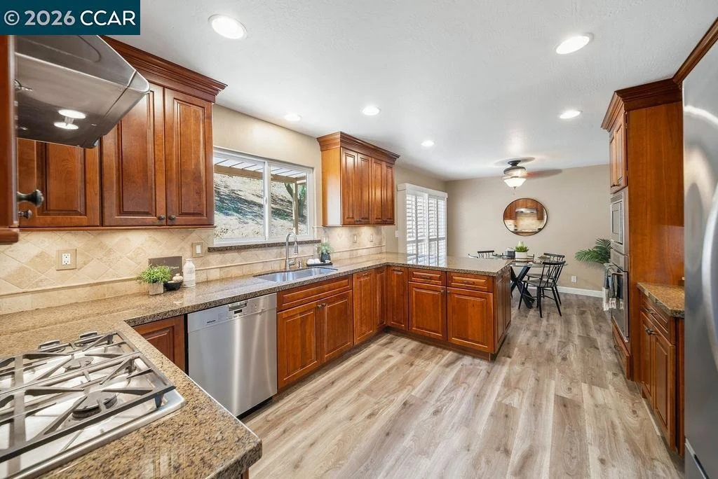 Photo of 5787 Lewis Way