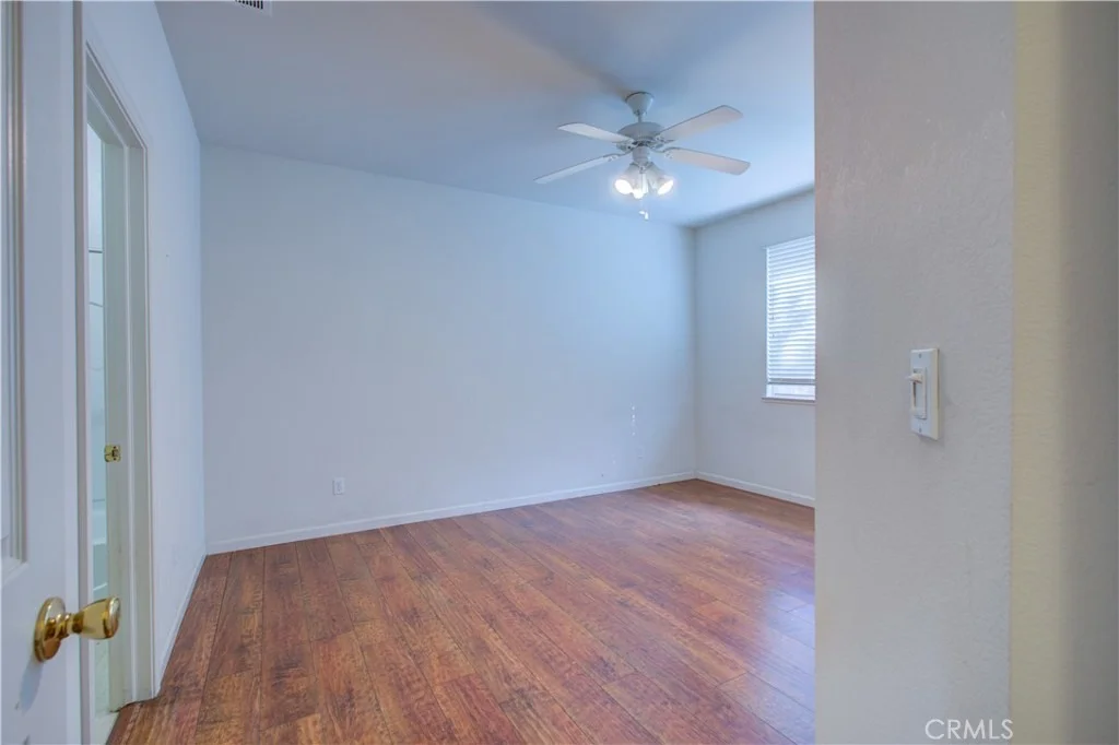 Photo of 392 Noble Drive