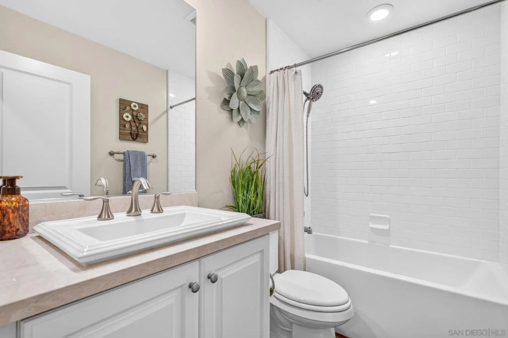Photo of 2077 Del Rincon Place