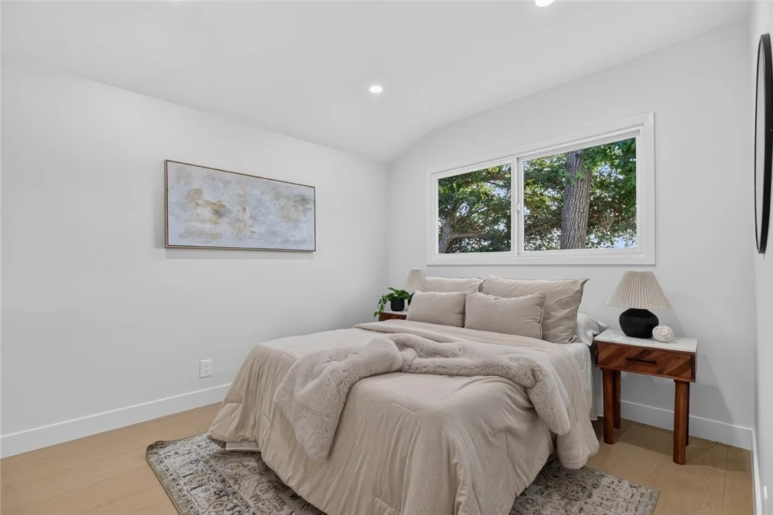 Photo of 10211 Roscoe