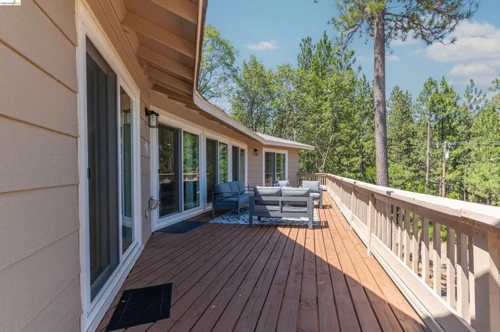 Photo of 23984 Oxbow Ln South