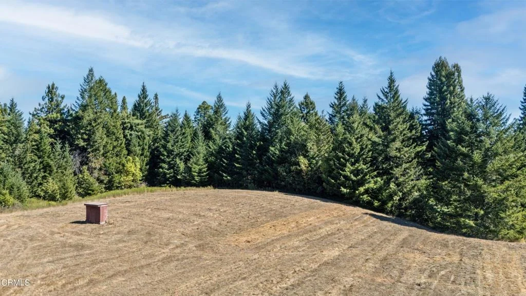 Photo of 28580 Comptche Ukiah Road