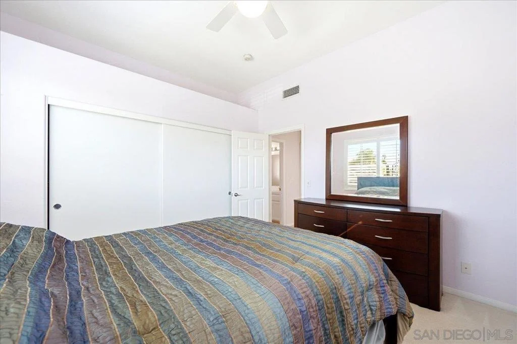 Photo of 2279 Bear Rock
