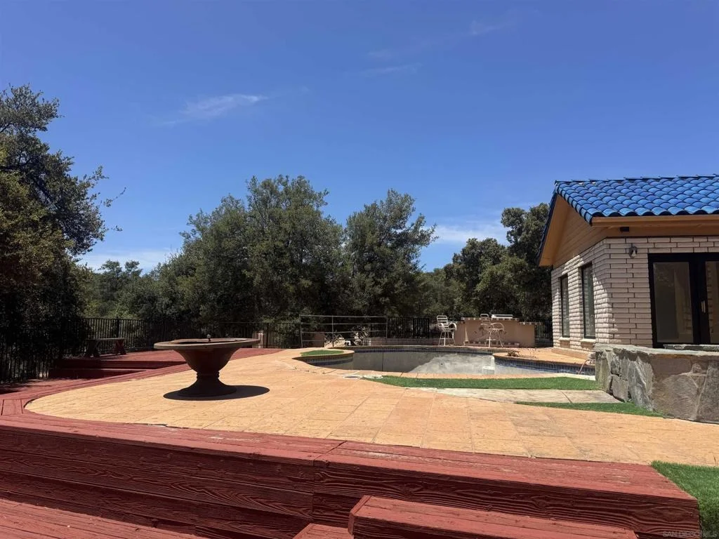 Photo of 24142 Viejas Grade Rd