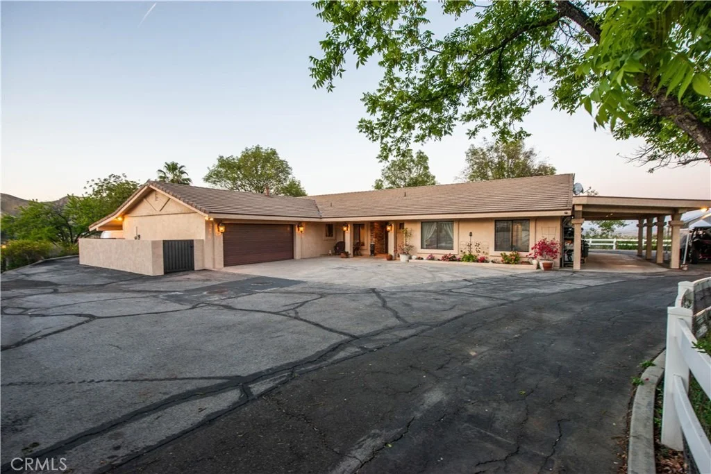 Photo of 30602 Hasley Canyon Road