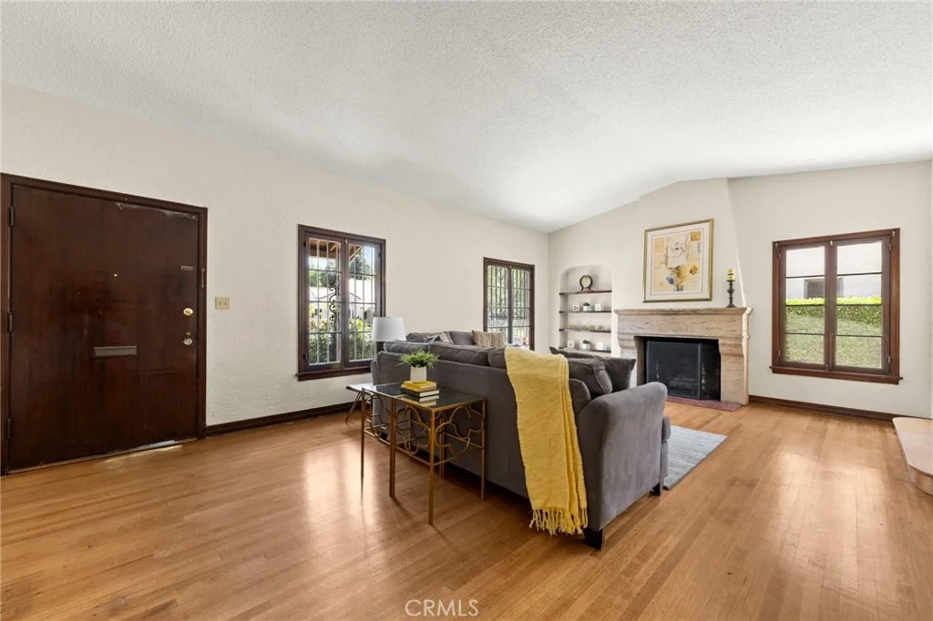 Photo of 421 Milton Drive
