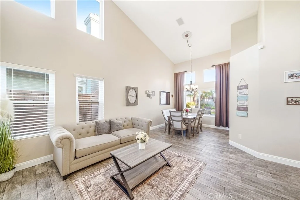 Photo of 30 Moccasin Trail