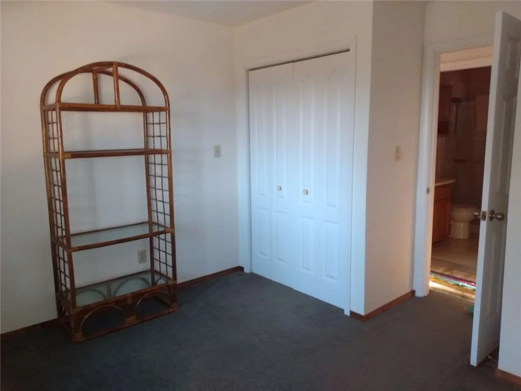 Photo of 16934 Hofacker Lane